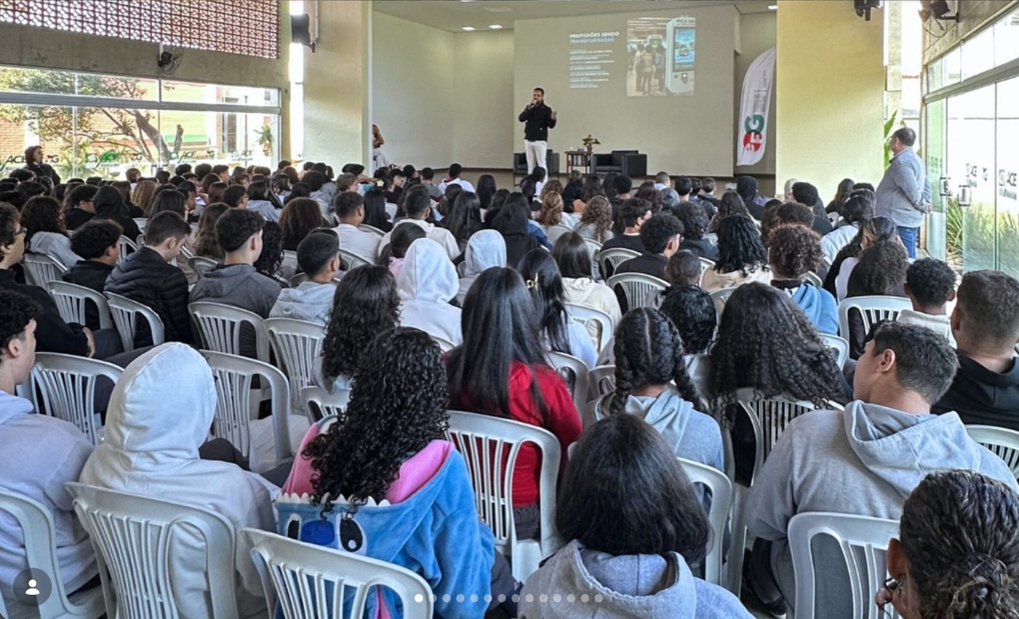 Encontro com estudantes